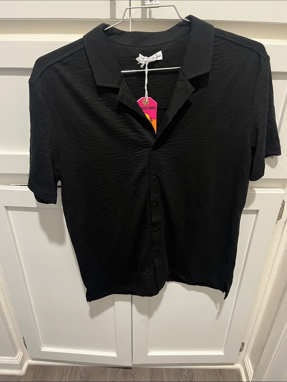 Men's Black Short-Sleeve Casual Button-Down Shirt